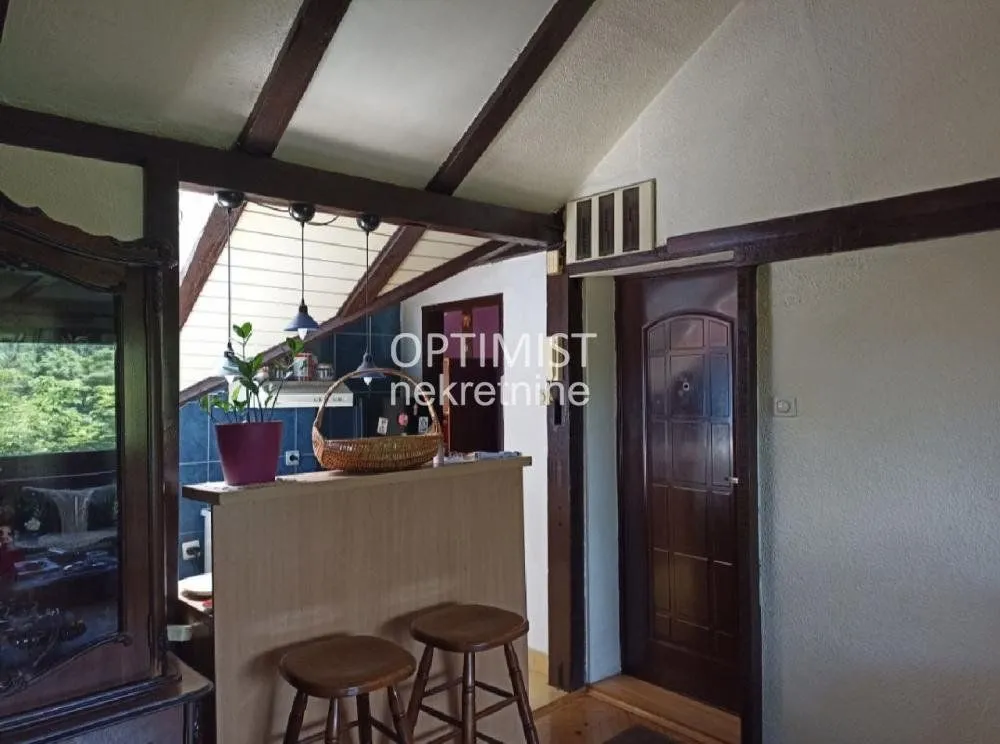 Prodaja, trosoban stan, 73m², Kanarevo Brdo, Beograd