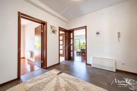Prodaja, dvosoban stan, 117m², Dobrota, Kotor - image 19