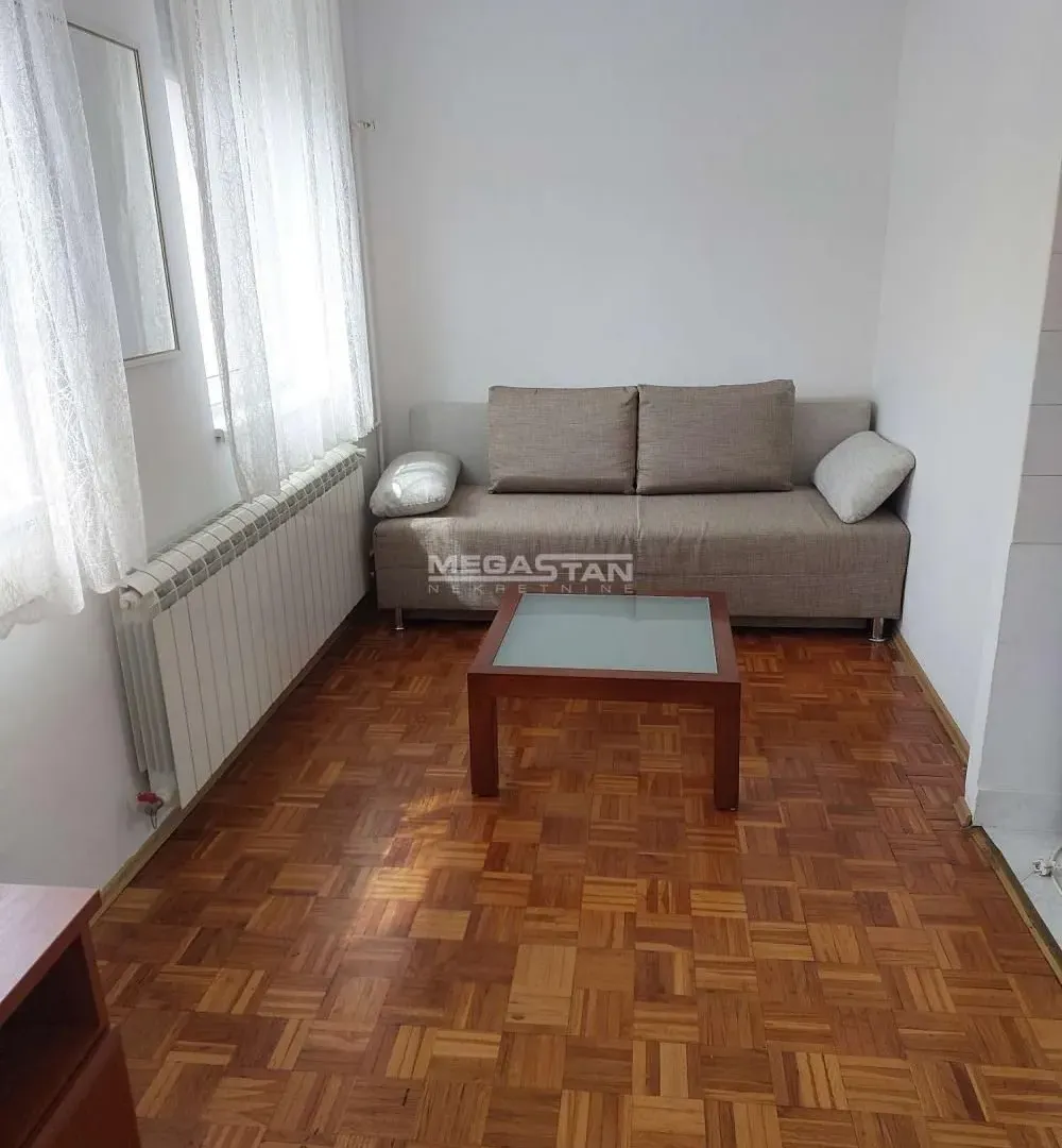 Izdavanje, jednosoban stan, 47m², Novi Beograd Blok 72, Novi Beograd Sve Podlokacije