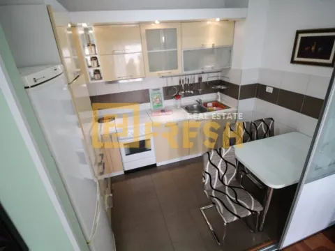 Rent, two bedroom apartment, 74m², City Kvart, Podgorica - image 6