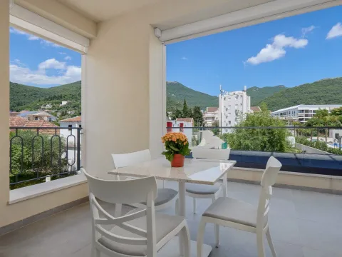 Sale, three bedroom apartment, 98m², Donja Lastva, Tivat - image 13