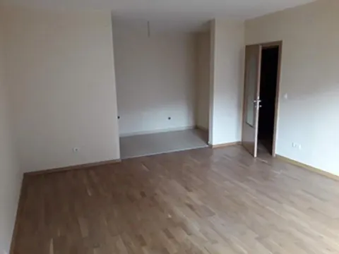 Izdavanje, poslovni prostor, 84m², Palata Pravde, Beograd - image 2
