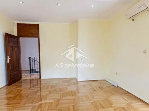Izdavanje, stan, 210m², Savski Venac, Beograd - image 19