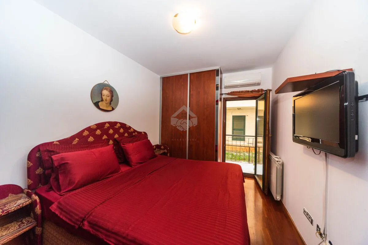 Rent, three bedroom apartment, 100m², Gorica C, Podgorica