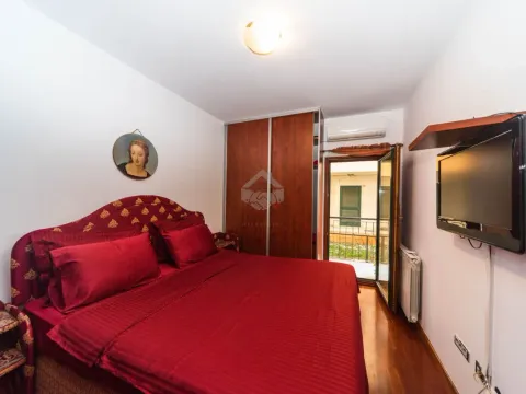 Rent, three bedroom apartment, 100m², Gorica C, Podgorica - image 7