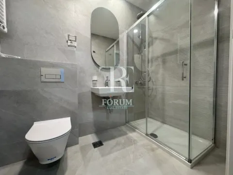 Izdavanje, jednosoban stan, 40m², Central Point, Podgorica - image 3