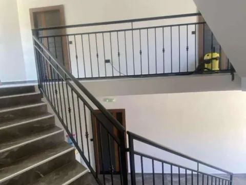 Izdavanje, dvosoban stan, 85m², Šušanj, Bar - image 9