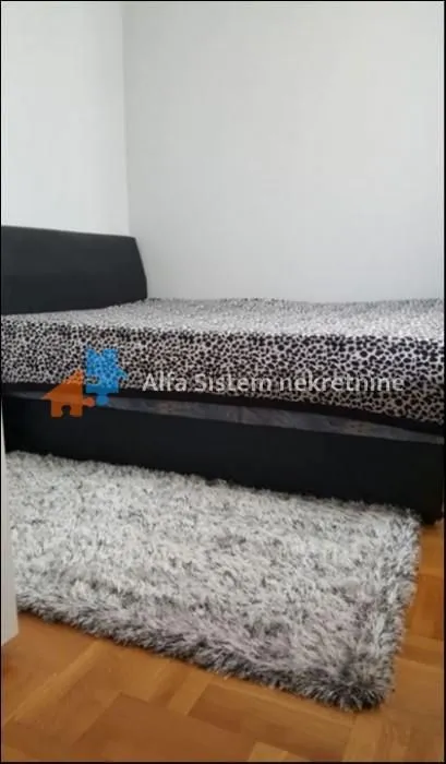 Rent, two bedroom apartment, 40m², Crveni Krst, Beograd