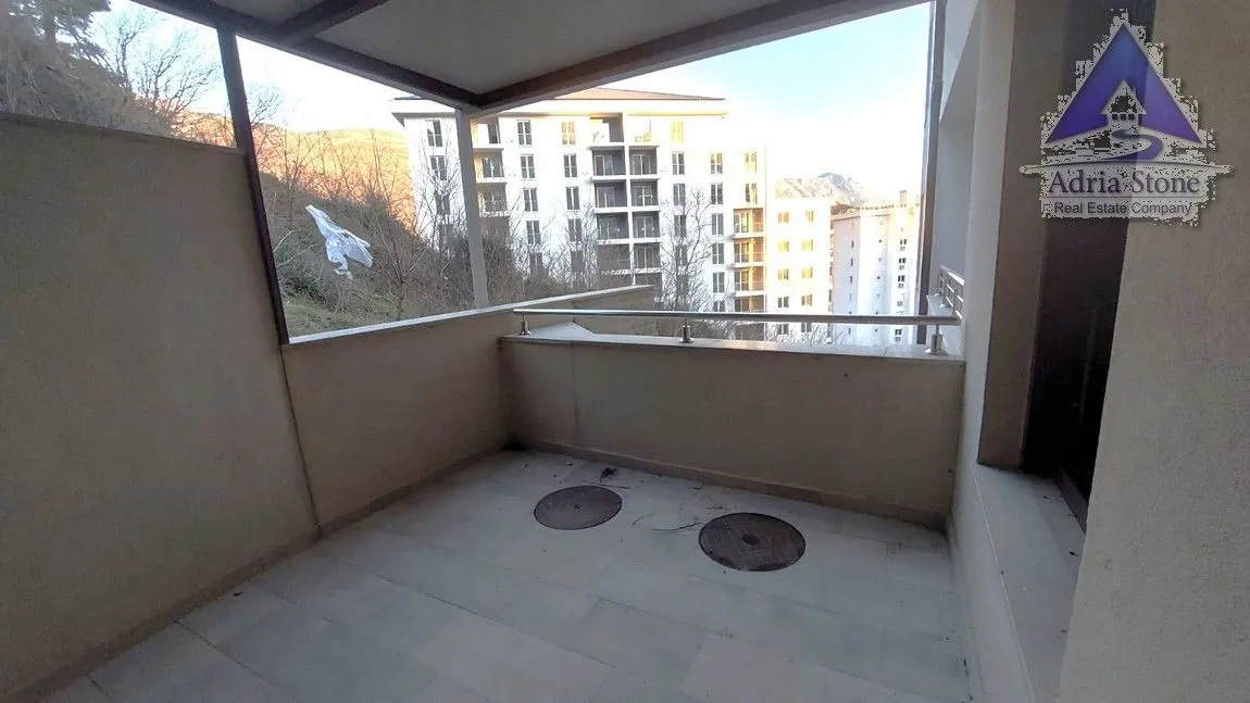 Prodaja, jednosoban stan, 50m², Bečići, Budva