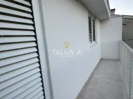 Izdavanje, trosoban stan, 114m², Momišići, Podgorica - image 6