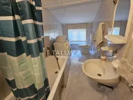 Prodaja, dvosoban stan, 75m², Centar, Podgorica - image 9