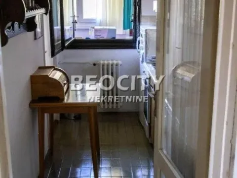 Prodaja, stan, 67m², Petlovo Brdo, Beograd - image 10