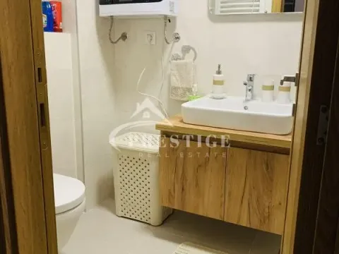 Izdavanje, jednosoban stan, 48m², City Kvart, Podgorica - image 4