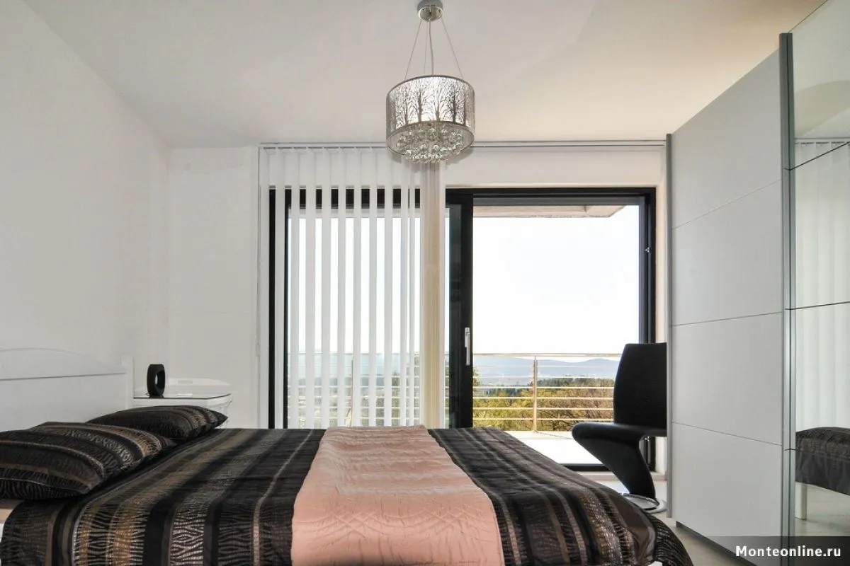 Sale, house, 390m², Tivat, Crna Gora