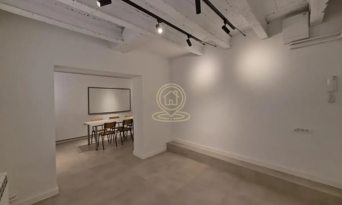 Rent, office space, 30m², Vračar Sve Podlokacije, Beograd