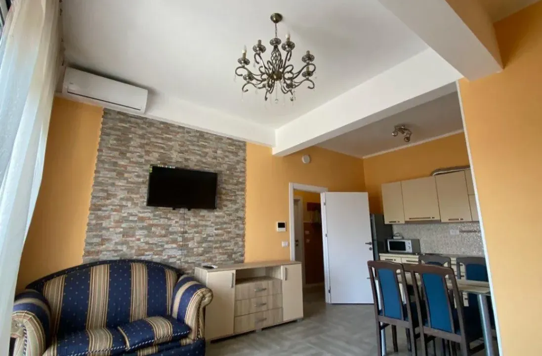 Izdavanje, jednosoban stan, 47m², Šušanj, Bar