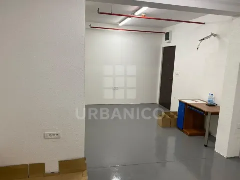 Prodaja, parking/garaža, 144m², Pobrežje, Podgorica - image 3