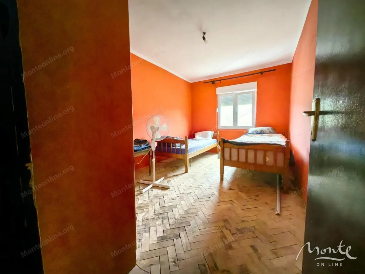 Prodaja, kuća, 180m², Trebešin, Herceg Novi