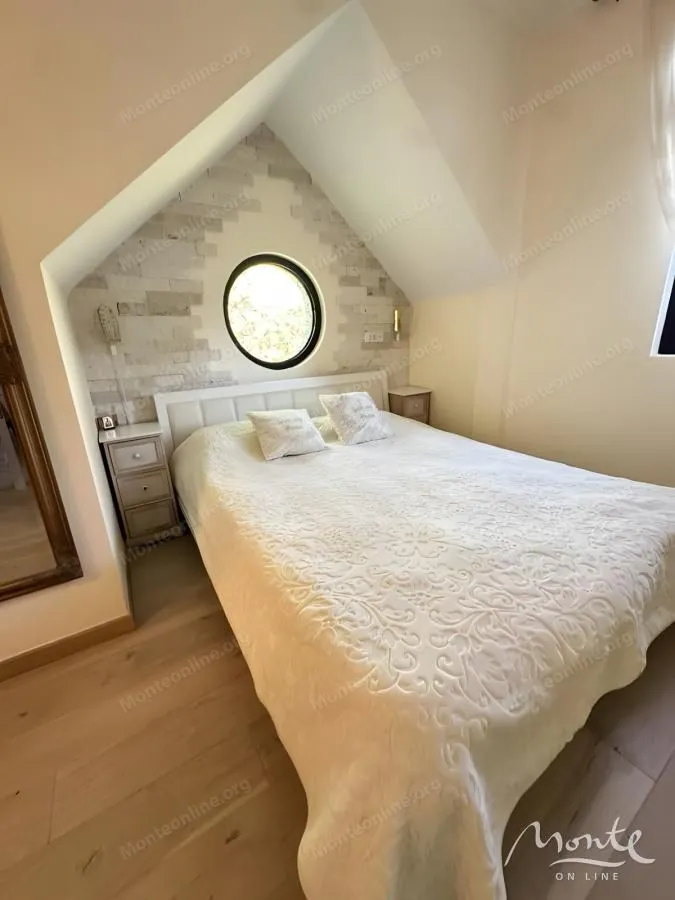 Sale, house, 183m², Sutomore, Bar