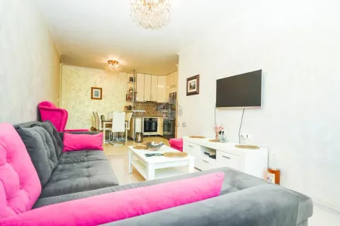 Rent, one bedroom apartment, 44m², Preko Morače, Podgorica - image 4