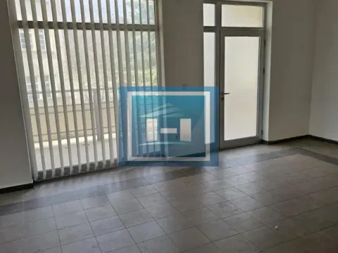 Rent, office space, 38m², Centar, Vranje - image 2