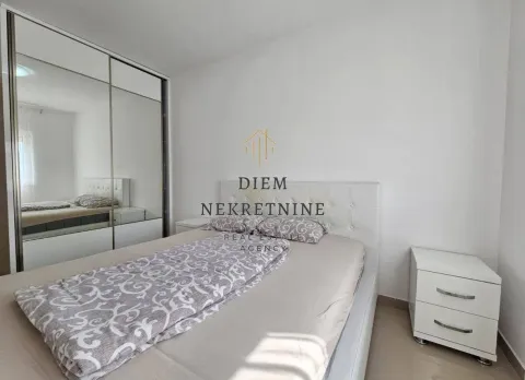 Rent, one bedroom apartment, 67m², Centar, Bar - image 3
