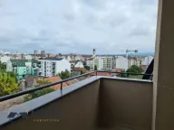 Izdavanje, trosoban stan, 67m², Centar, Novi Sad - image 11