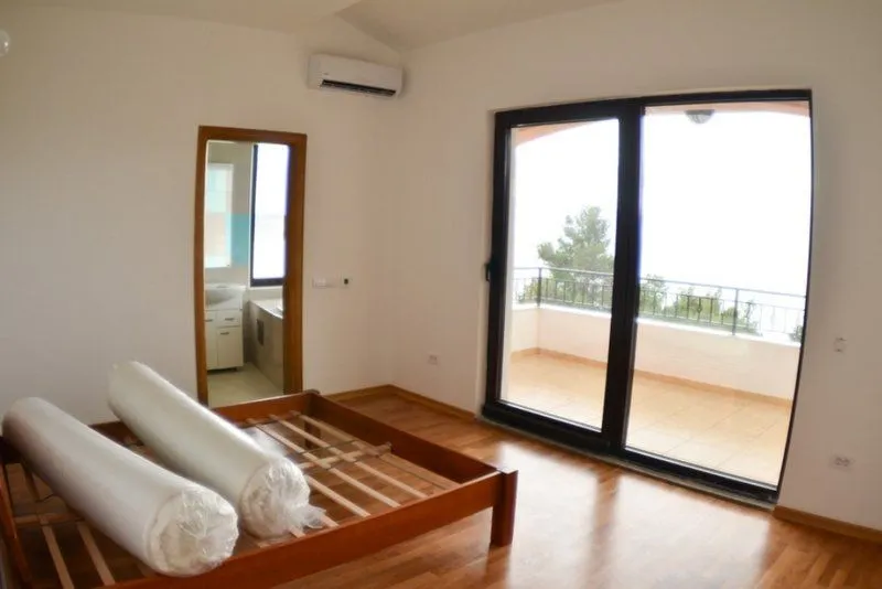 Sale, house, 218m², Šušanj, Bar