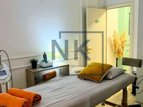 Izdavanje, poslovni prostor, 172m², 1 maj, Podgorica - image 10