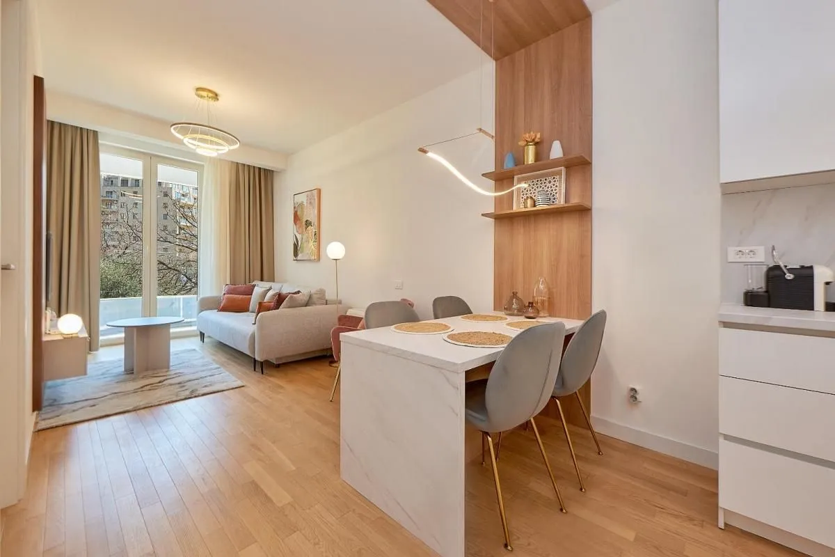 Rent, one bedroom apartment, 51m², Bečići, Budva