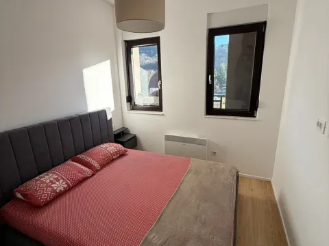 Rent, one bedroom apartment, 39m², Centar, Kolašin - image 5