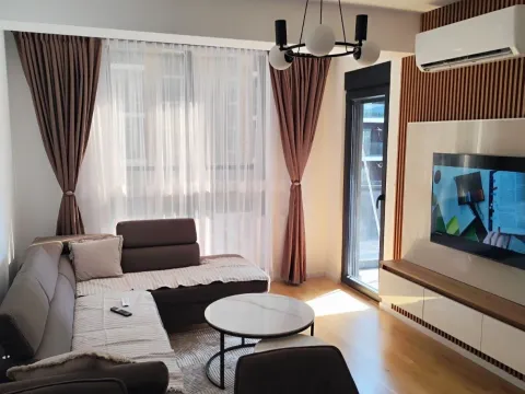 Rent, two bedroom apartment, 64m², Stari Aerodrom, Podgorica - image 1