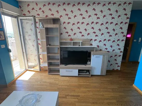 Sale, one bedroom apartment, 41m², City Kvart, Podgorica - image 2