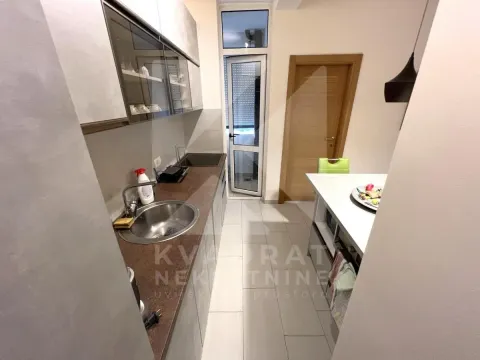 Sale, one bedroom apartment, 48m², Stari Aerodrom, Podgorica - image 6