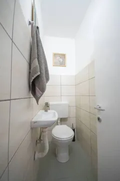Sale, three bedroom apartment, 110m², Bar, Crna Gora - image 10