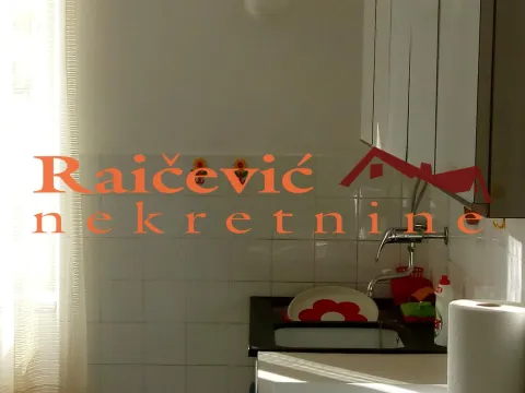 Sale, four bedroom apartment, 100m², Raška, Srbija - image 7