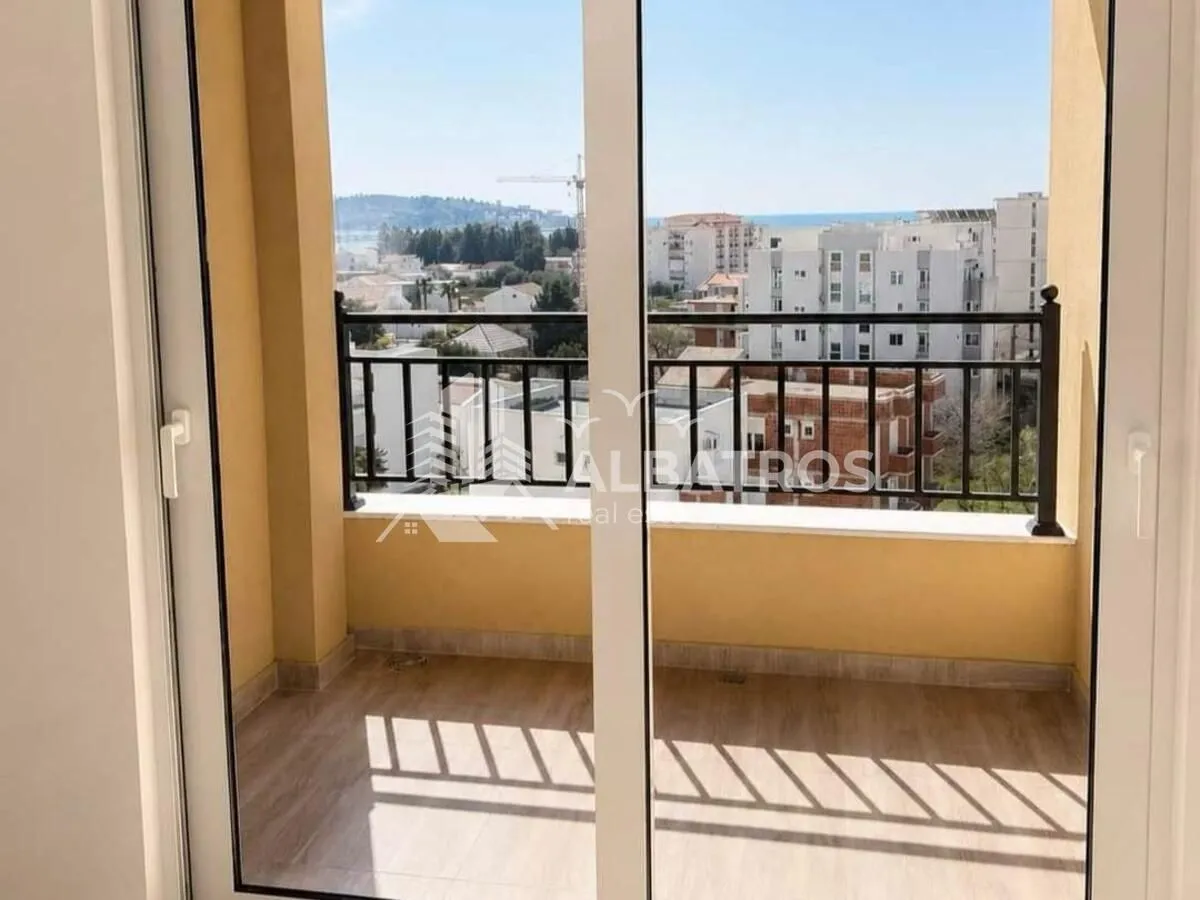 Sale, one bedroom apartment, 462m², Šušanj, Bar
