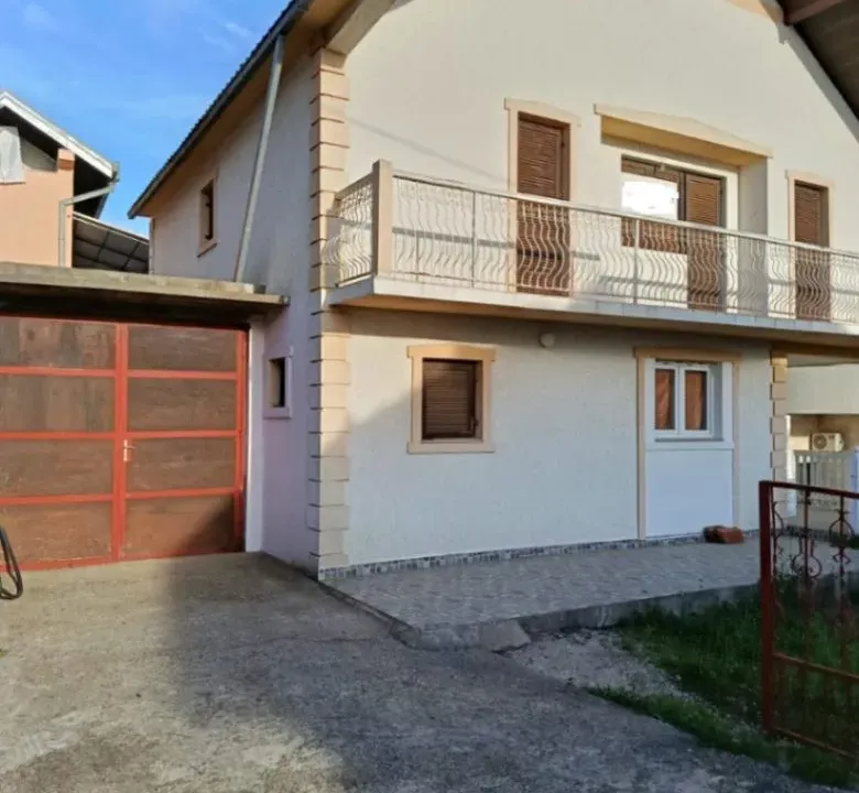 Sale, house, 134m², Utjeha, Bar