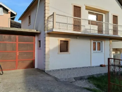 Sale, house, 134m², Utjeha, Bar