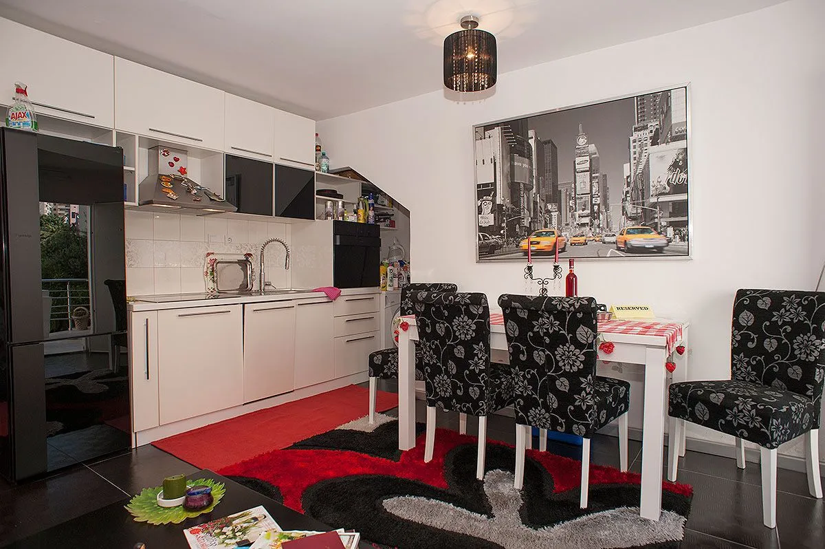 Sale, two bedroom apartment, 63m², Petrovac, Budva