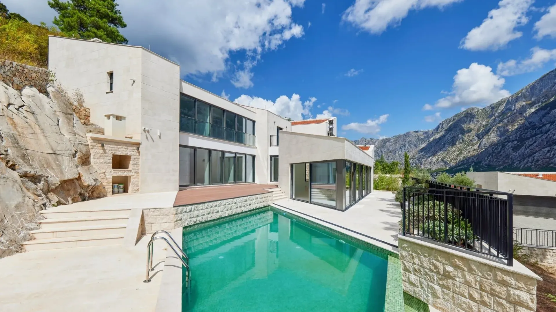 Sale, house, 479m², Prčanj, Kotor