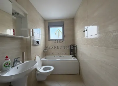 Rent, one bedroom apartment, 45m², Nova Dalmatinska, Podgorica - image 2