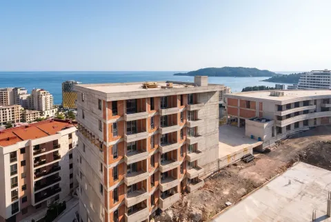 Prodaja, dvosoban stan, 45m², Bečići, Budva - image 11