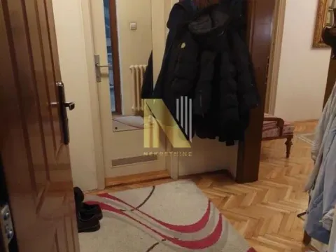 Prodaja, četvorosoban stan, 94m², Bulevar patrijarha Pavla, Novi Sad Sve Podlokacije - image 7