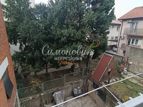 Sale, three bedroom apartment, 113m², Kluz, Zvezdara Sve Podlokacije - image 17