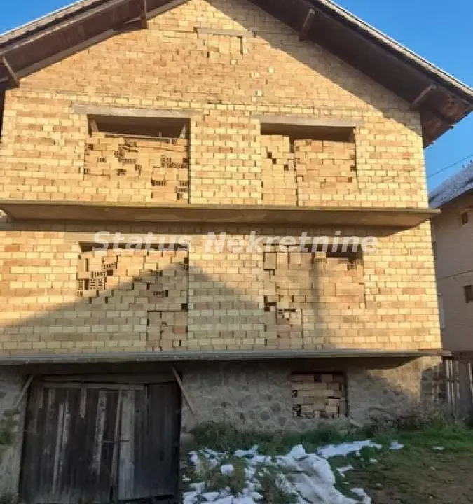Sale, house, 250m², Futog, Novi Sad Sve Podlokacije