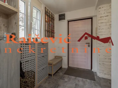 Izdavanje, kuća, 80m², Cvetni Trg, Vračar Sve Podlokacije - image 9