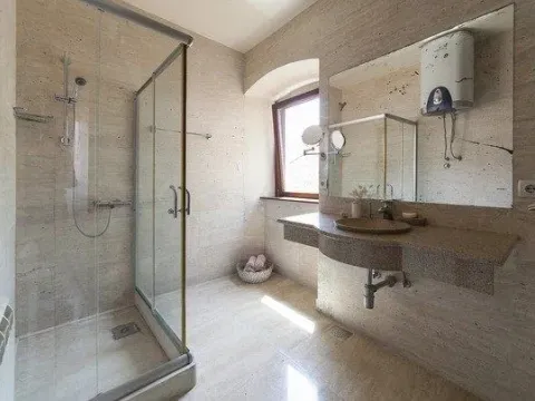 Prodaja, kuća, 450m², Kotor, Crna Gora - image 15