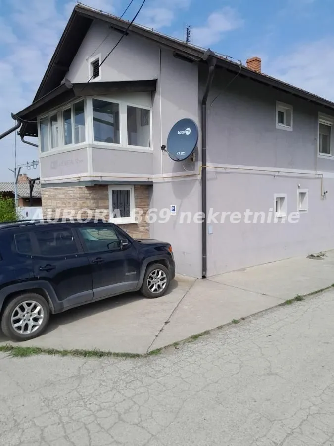 Prodaja, poslovni prostor, 383m², Čerević, Beočin