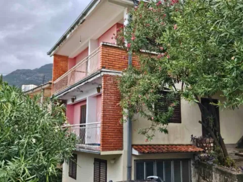 Sale, house, 170m², Sutomore, Bar